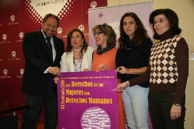 El  XX Feminario abordar  el tema de los derechos de las mujeres como derechos humanos.