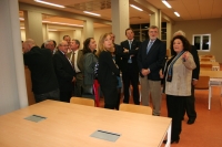 Un momento de la visita a la nueva Biblioteca